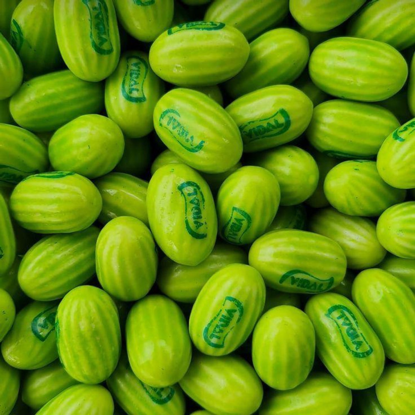 علك حامض